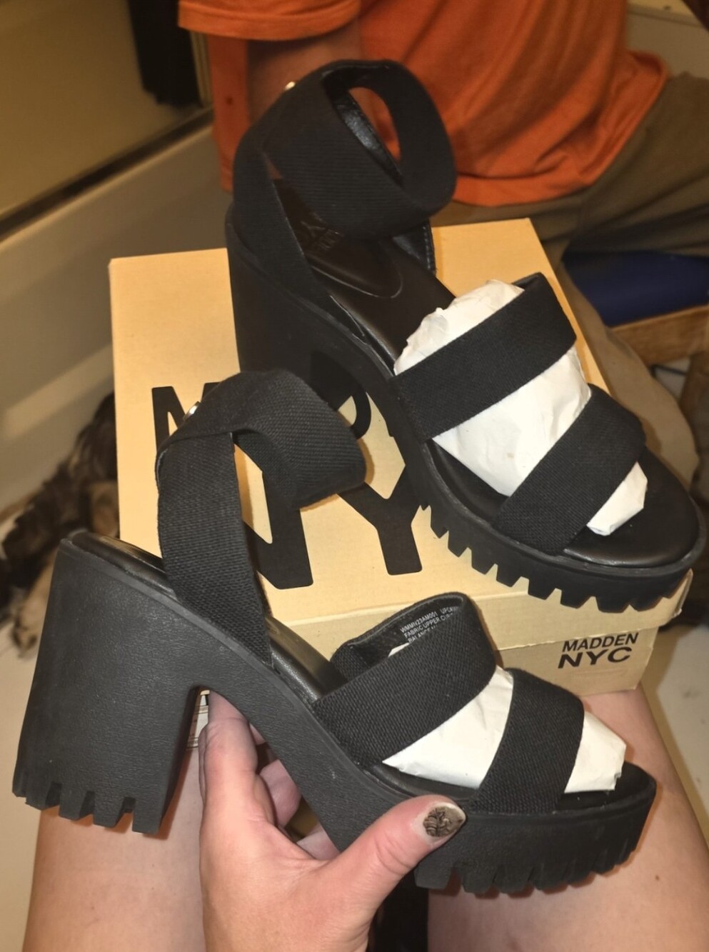 Madden NYC Y2K Inspired Blk 4" Lugged Heel Webbed Pl atform Sandals Sz 10 BNIB - Picture 11 of 17